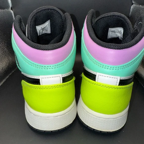 Jordan Kids Sneakers in Black, White, and Green - Picture 3 of 10